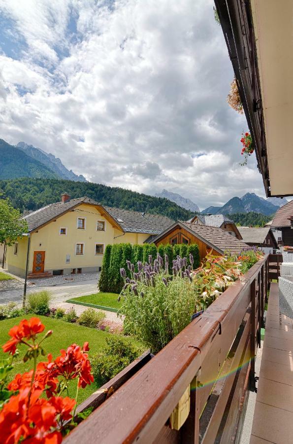 Apartments And Rooms Banic Kranjska Gora Exterior photo